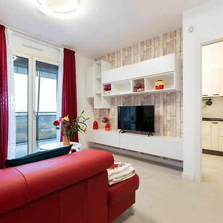 Fiera Milano Flat With Garage Leilighet Eksteriør bilde