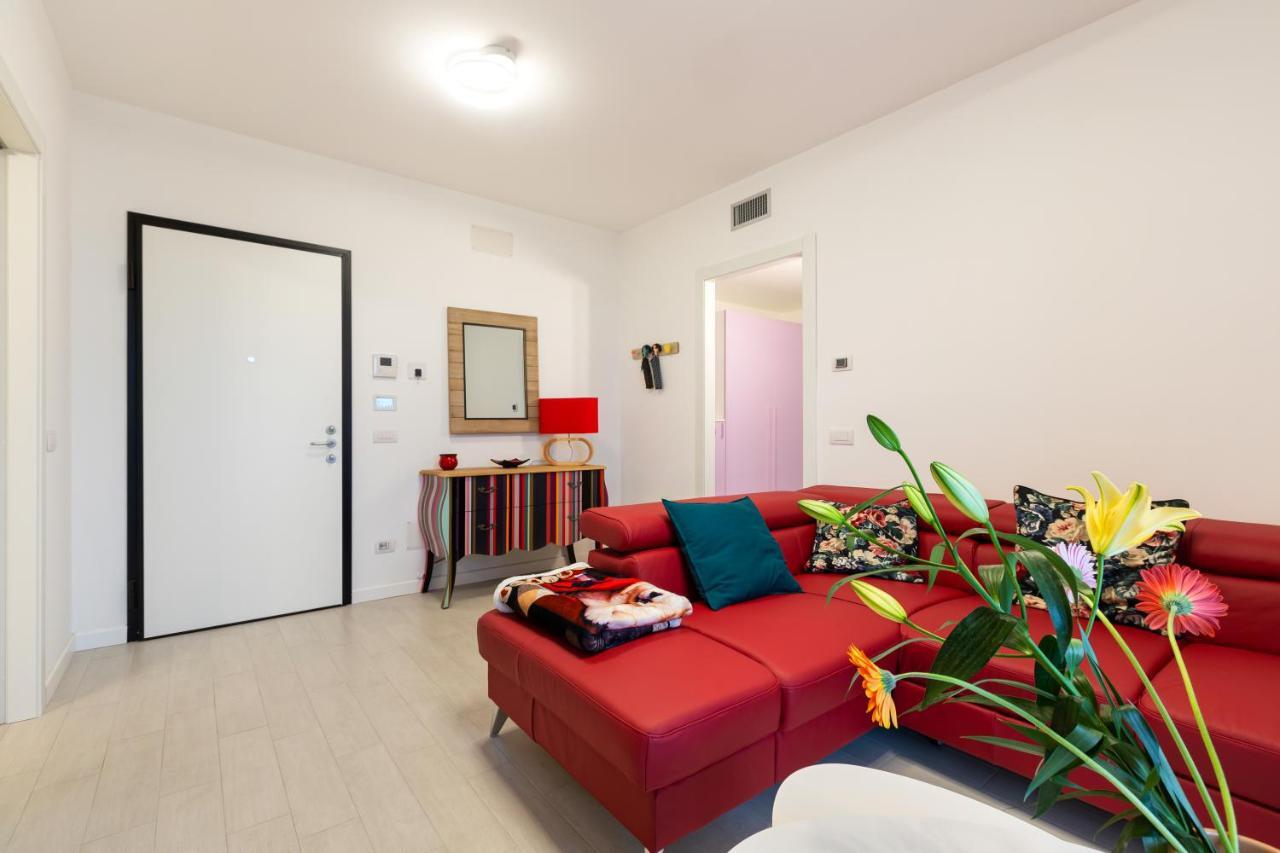 Fiera Milano Flat With Garage Leilighet Eksteriør bilde