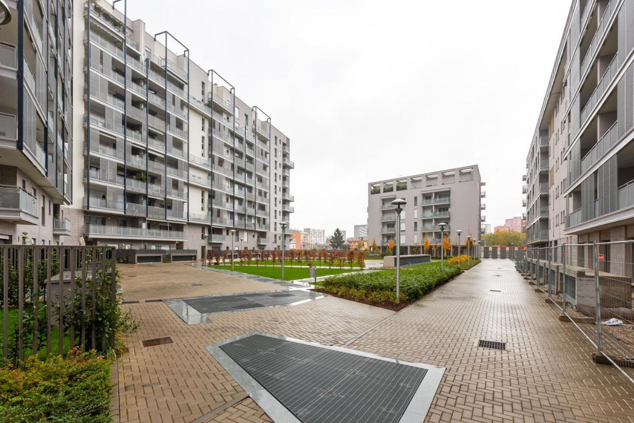 Fiera Milano Flat With Garage Leilighet Eksteriør bilde
